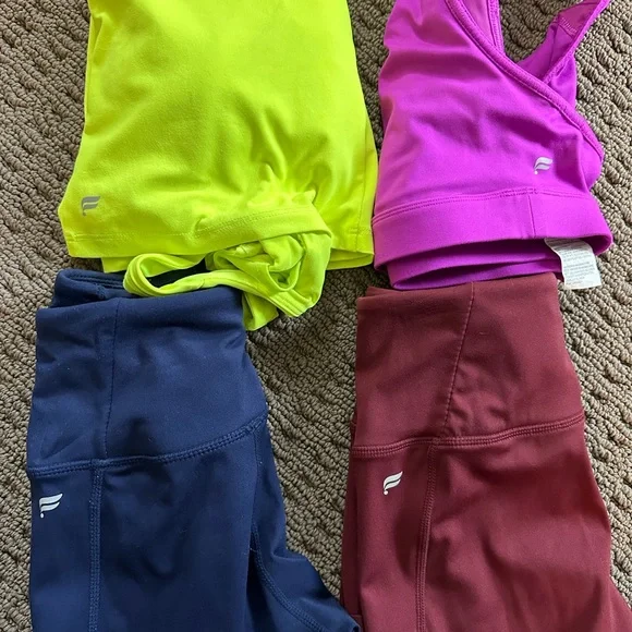 Fabletics Activewear 2 Sports Bras and Two Leggings size XXS and XS. - Picture 2 of 4